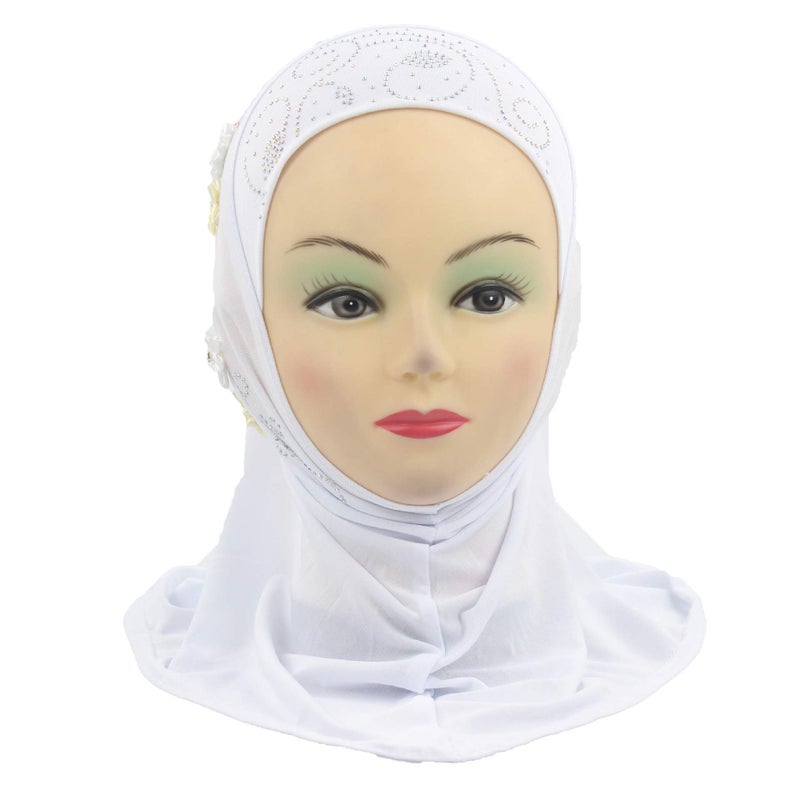 Modest Beauty حجاب إسلامي جميل للفتيات - حجاب يدوي مزين بالزهور واللؤلؤ للأطفال باللون الأبيض - Image 4